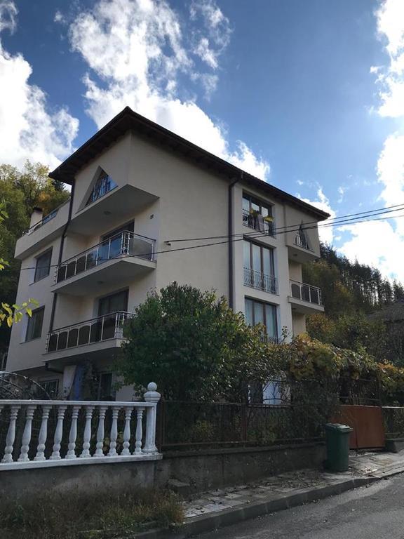 Guest Rooms Profirov Złatograd Zewnętrze zdjęcie